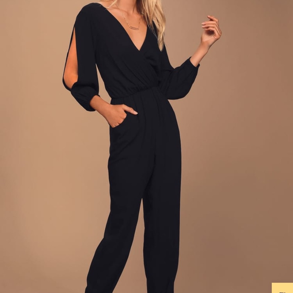 NWT Lulus Black 3/4 Sleeve Jumpsuit XS